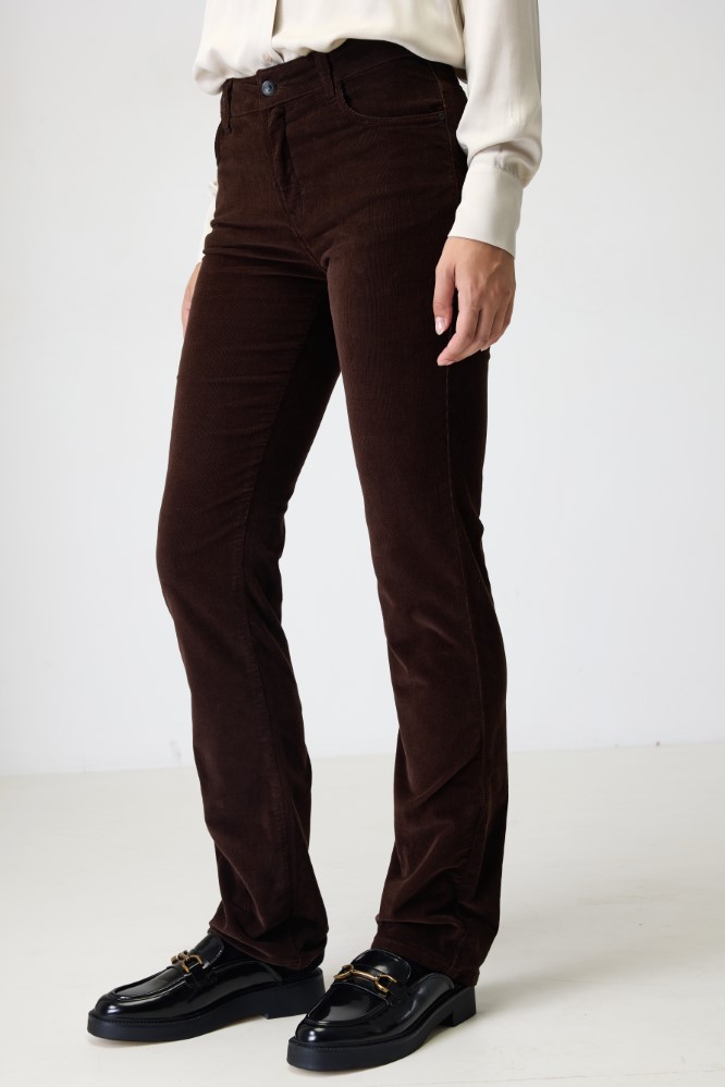 2-550110-Chocolate-2-Custom