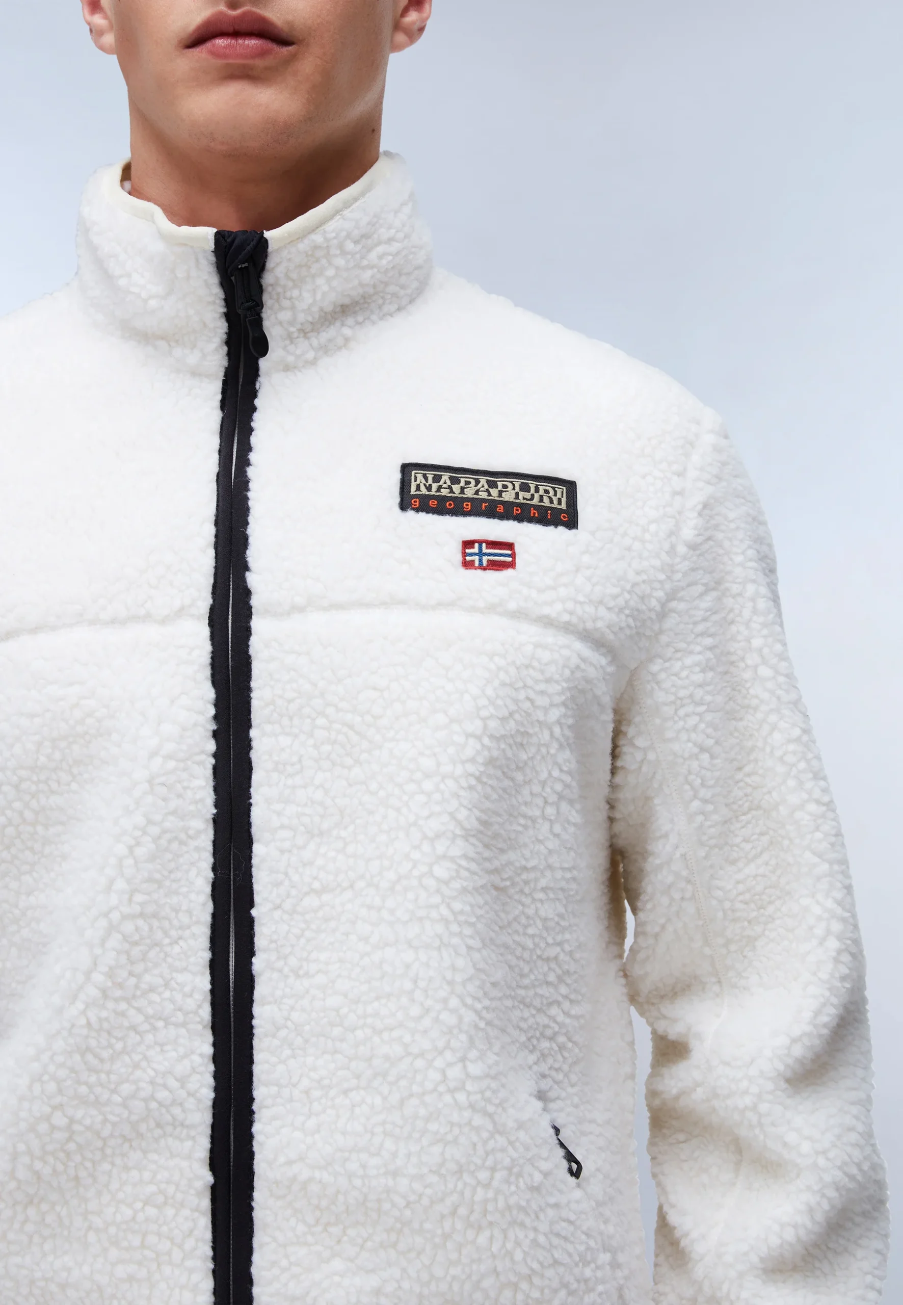 cf1d3f00b1f64ba0800bf870d549063e